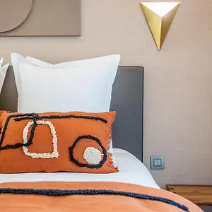 Yuna Les Halles - Serviced Apartment