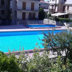 residence-baia-blu-falcone.sicilyhotelsitaly.net/