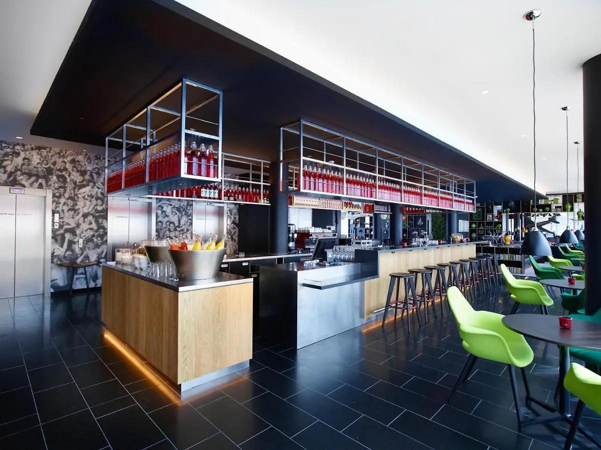Citizenm Paris Charles De Gaulle Airport Hotel Le Mesnil-Amelot