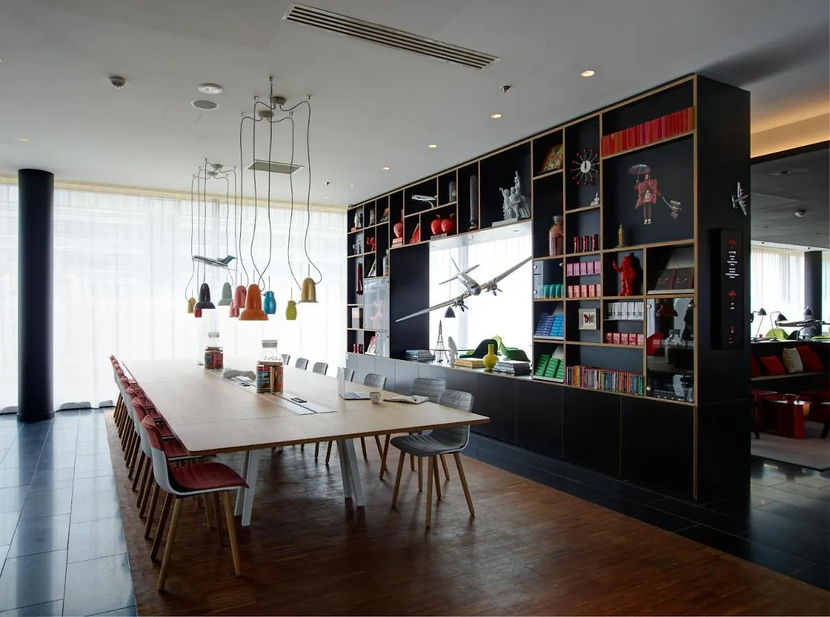 Citizenm Paris Charles De Gaulle Airport Hotel Le Mesnil-Amelot 4*,  Frankrig