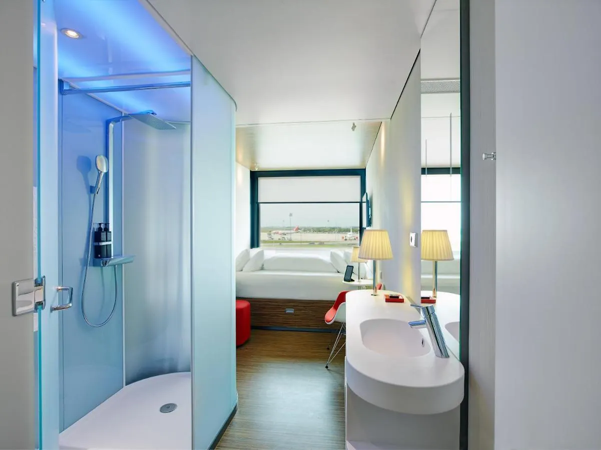 ****  Citizenm Paris Charles De Gaulle Airport Hotel Le Mesnil-Amelot Frankrig