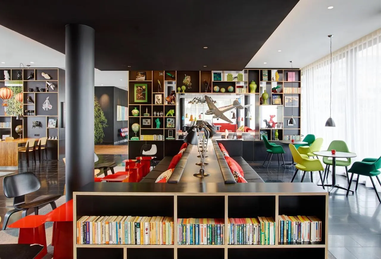 Citizenm Paris Charles De Gaulle Airport Hotel Le Mesnil-Amelot