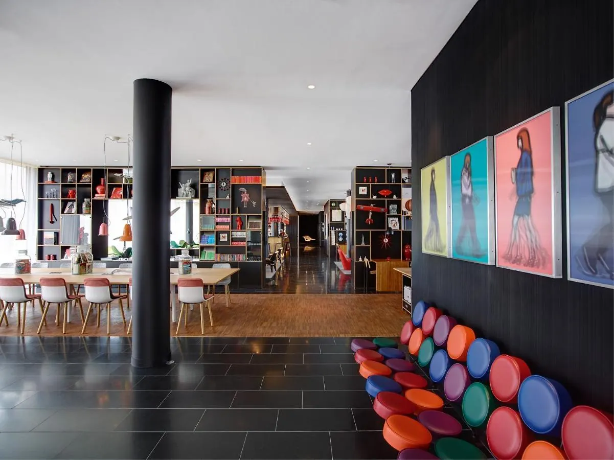 Citizenm Paris Charles De Gaulle Airport Hotel Le Mesnil-Amelot